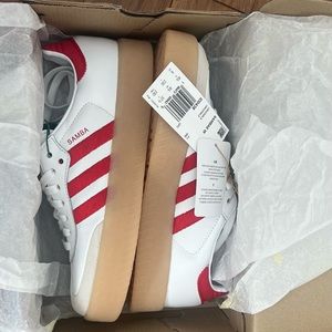 Women’s adidas SAMBAE
